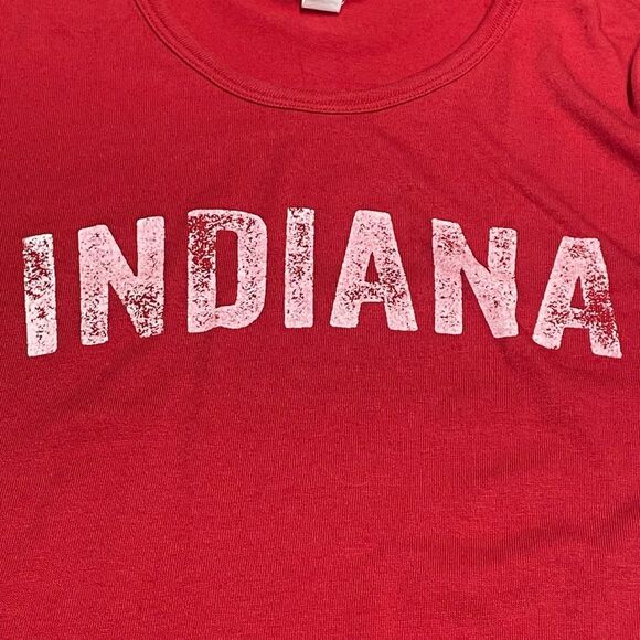 Red and White Fitted Indiana Tee - Picture 3 of 6